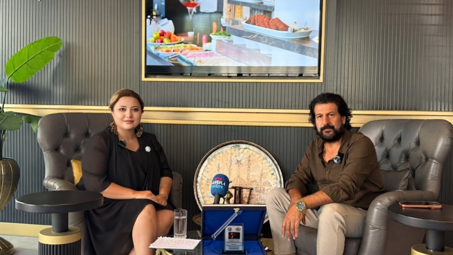 NUŞİN KAZAK İLE SANAT  GÜNLÜĞÜ PROGRAMIN İLK KONUĞU KEMALE AMED OLDU
